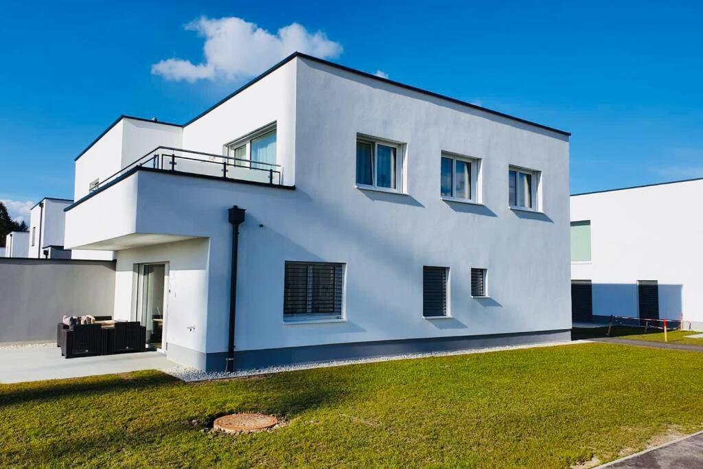 Leon Apartment Neu! Gemuetlichkeit An Erster Stelle Linz Eksteriør bilde